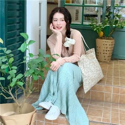 危机密布